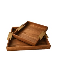 Ensemble de plateaux de service décoratifs en bois minimalistes modernes avec poignées en métal, plateau de rangement rectangulaire pour table basse et salon
