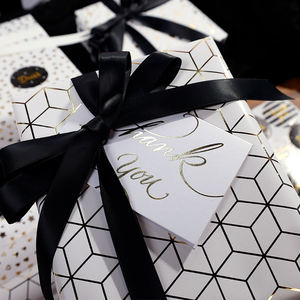 Cumpleaños de alta calidad Nueva serie estampada en papel de embalaje Rollo de papel de regalo Artesanía superior - Product Image 6