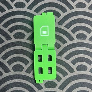 Estuche plegable para tarjetas SIM, 4 ranuras, verde, portátil, para viajes, para tarjetas telefónicas - Product Image 1