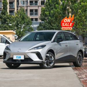 SAIC MG <span class=keywords><strong>4</strong></span> EV Voiture 2023 Modèle 415km Outbound Champion Edition Overseas Champion Edition 5 portes 5 places - Product Image 1