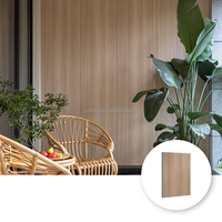 Panneau mural moderne imperméable en fibre de bois de bambou Panneau en cristal de carbone PVC Placage de bois multicolore Décoration intérieure