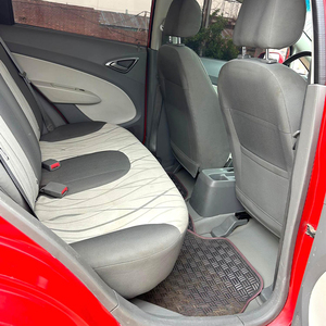 <span class=keywords><strong>Chevrolet</strong></span> Sail 1.4L Berline Manuelle Essence Traction Avant avec Sièges en Tissu Volant à Gauche <span class=keywords><strong>Occasion</strong></span> 2013 Livraison Gratuite Vente en Gros - Product Image 5