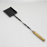 Accessoires pour barbecue au charbon de bois, ensemble de 2 outils pour foyer, pelle à charbon et pique à brasier en fer avec manche en bois