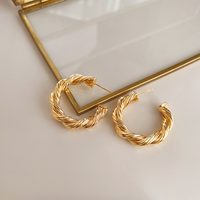 Boucles d'oreilles perle style français vintage, chic haut de gamme pour femme, bijouterie mode, fourniture gros