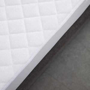 Housse de protection de matelas en polyester 100% matelassé hypoallergénique imperméable avec fermeture à glissière pour la maison et les hôtels Style uni - Product Image 3