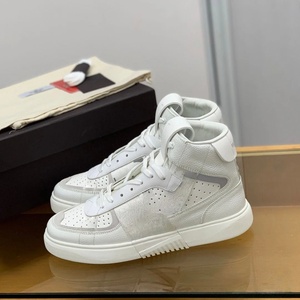 Chaussures de course Cloud unisexes de haute qualité OEM, luxueuses, à lacets, en mesh, imperméables, respirantes, hautes, antidérapantes, décontractées pour l'extérieur - Product Image 2