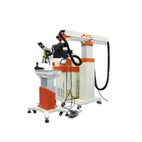 Robot de soudage CNC, machine de soudage au laser à fibre 1500W, nouvelle machine automatique haute puissance à refroidissement par eau pour la réparation de moules