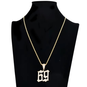 Modische Vergoldete Messing-Anhänger-Halskette im Hip-Hop-Stil mit Nummer <span class=keywords><strong>69</strong></span>-Form und Zirkonia-Besatz für Jubiläen - Product Image 6