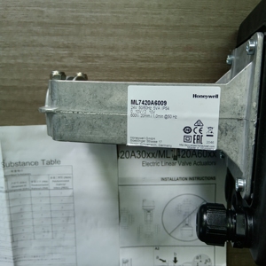 คอนโทรลเลอร์ PLC อุตสาหกรรมสำหรับคลังสินค้า รุ่น ML7420A6009 ของแท้จากโรงงาน พร้อมใช้งาน - Product Image 1