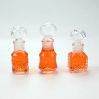 Petite taille 50ml 100ml alcools en verre sans plomb whisky fête Barware extérieur Mini bouteille en verre de vin pour alcool