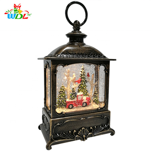 Produits 2020, décoration de Noël et de la maison, lanterne globe, scène de sapin de Noël, lumière LED scintillante, globe à neige rouge avec oiseau - Product Image 1