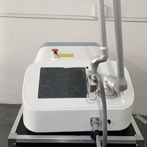 Máquina láser de CO2 fraccional para rejuvenecimiento de la piel, eliminación de pigmentos, estiramiento, marcha, portátil, para salón de belleza, en stock - Product Image 2