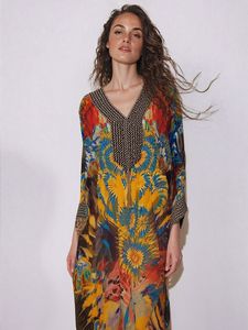 Robe Africaine Longue Manche Col Cranté Ornée de Diamants pour Femmes, Vêtements Africains ODM pour Adultes, Motifs Kanga - Product Image 5