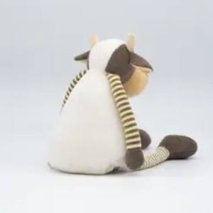 Animal de peluche relleno de algodón PP de vaca de peluche Unisex suave lindo de 7 pulgadas personalizado con logotipo bordado 1 pieza ODM regalo perfecto - Product Image 1