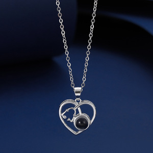 Hot xuyên biên giới bán Nữ Tình Yêu chiếu Vòng cổ hình trái tim độ nét cao 100 ngôn ngữ 'tôi yêu bạn' tùy chỉnh xương đòn - Product Image 6