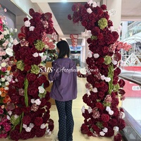 Produsen Cina SMS Latar Belakang Bunga Lengkung Buatan Warna Merah Burgundy Realistis untuk Dekorasi Pernikahan