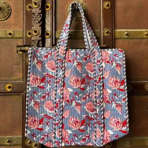 Bolso Tote de Algodón Acolchado Hecho a Mano, Bolso de Hombro Grande Estilo Indio para Viaje - Product Image 3