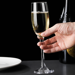 Flûtes <span class=keywords><strong>à</strong></span> <span class=keywords><strong>champagne</strong></span> personnalisées <span class=keywords><strong>à</strong></span> prix avantageux, vente chaude, verres <span class=keywords><strong>à</strong></span> <span class=keywords><strong>champagne</strong></span> pour <span class=keywords><strong>mariage</strong></span> - Product Image 4