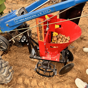 Sembradora de Patatas Roja de 1 Hilera con Mecanismo de Engranajes para Mini Tractor y Tractor de Arrastre, Fácil de Operar - Product Image 5