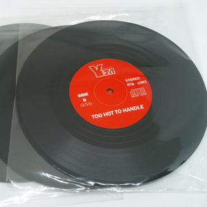 クリエイティブABSレトロビニールレコードCDコースターデスクトップ断熱滑り止めコーヒーコースター断熱パッド - Product Image 2