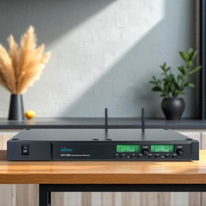 MIPRO Customized OEM ODM PA System <b>Receiver</b> With Easy Installation UHF Rack Mount And Dual Channel Diversity - Product Image 1