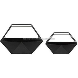 Jardinière murale galvanisée en métal enduit de poudre noire - Product Image 3