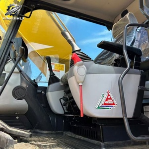 Excavatrice sur chenilles Komatsu PC240 d'occasion, 24 tonnes, godet de 1,2 m³, marque japonaise d'origine, grande excavatrice de construction, faible nombre d'heures, bon état - Product Image 4