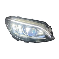 Phares LED multi-faisceaux géométriques W205, version européenne, modèle conduite à gauche