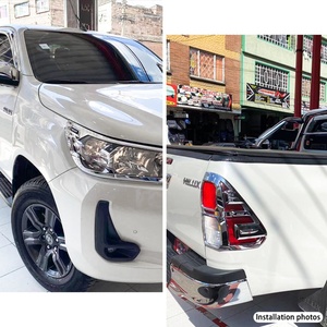 Kits de Carrocería Completos Negros/Cromados de ABS de Alta Calidad y Alto Rendimiento con Fácil Instalación para Revo 2016-2022 - Product Image 5