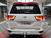 LC200 mise à niveau vers LC300 kit carrosserie pare-chocs avant arrière mise à niveau extérieure accessoires de conversion pour Toyota Land Cruiser LC200