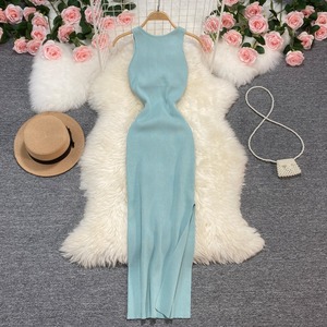 Nouvelle mode estivale, nouveau style, <span class=keywords><strong>robe</strong></span> <span class=keywords><strong>longue</strong></span> décontractée noire sexy à fente et bretelles spaghetti pour femmes - Product Image 3