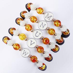 <span class=keywords><strong>Jane</strong></span> <span class=keywords><strong>Eyre</strong></span> Gros Mode 26 Initiales De Yoga Coloré Perles 8 mm Pierres De Lave Noire Perlée Lumineux Lettres Bracelets - Product Image 2