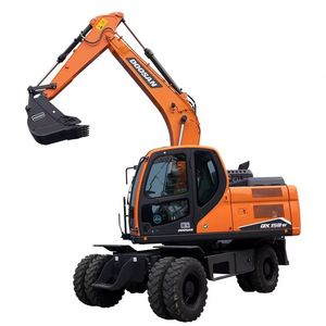 Excavatrice sur pneus Doosan DX150, 15 tonnes, 150, peinture d'origine Doosan, en vente - Product Image 1