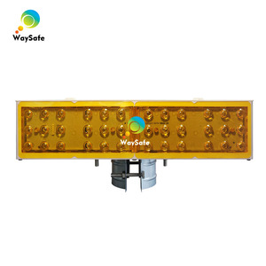 WaySafe Luce di Emergenza Lampeggiante a Doppia Faccia per Costruzioni Stradali, Rossa e Blu, Solare, PC IP65 Impermeabile, Alta Intensità - Product Image 6