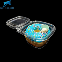 Boîte en plastique rectangulaire à charnière de qualité alimentaire en PET avec couvercle transparent pour l'emballage de gâteaux, desserts, salades, sandwichs