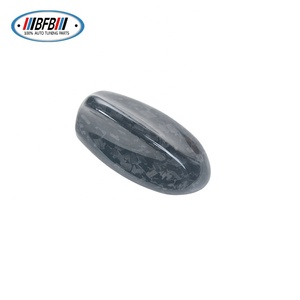 Antenne de <span class=keywords><strong>voiture</strong></span> en fibre de carbone forgée avec <span class=keywords><strong>aileron</strong></span> de requin pour Alfa Romeo Giulia Stelvio SUV - Product Image 4
