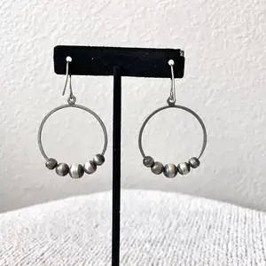 rhodium plated 925 sterling silver five round pearl dangle hoop earrings Wholesale/Custom navajo pearl earing