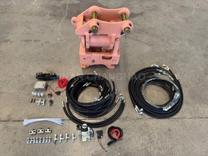 Attache rapide hydraulique inclinable pour excavatrice avec rotation à 180 degrés - Product Image 3