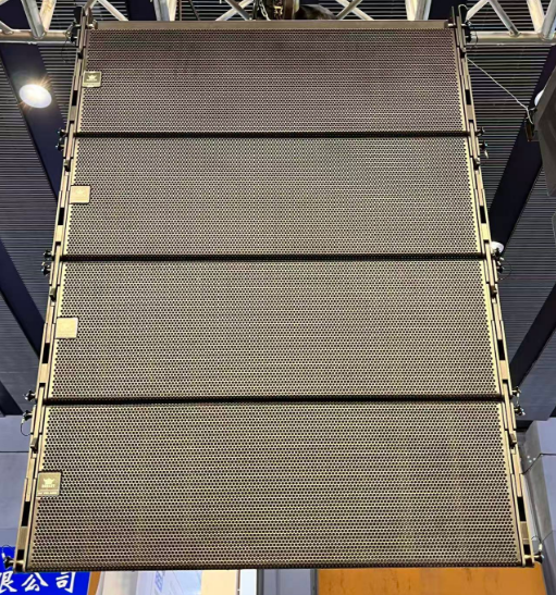 Professional Line Array System Dual 12 Inch 3-Way High Sensitivity Speaker for Multi-function Halls & Theaters & Outdoor Shows