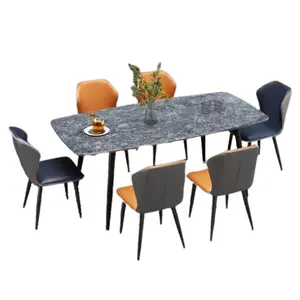 Italiaanse Licht Luxe Licht Rock Plaat Eettafel Moderne Gecontracteerd Rechthoekige Kleine Familie Nordic Marmeren Eettafel En Ch