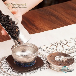 ตัวกรองชาสแตนเลสพร้อมโซ่เส้นผ่านศูนย์กลาง 6.4 ซม. เครื่องมือครัวที่เป็นมิตรกับสิ่งแวดล้อม - Product Image 3