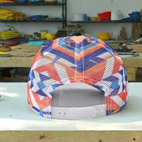 Casquette de pare-soleil à bord incurvé avec logo personnalisé casquette de chauffeur de camion en maille pour adulte casquette de baseball à carreaux en langue de canard à 6 panneaux