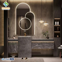 Ensemble de meubles de salle de bain en bois massif moderne OEM, double vasque, robinet, miroir LED étanche, égouttoir en cuivre, design mural, salle à manger
