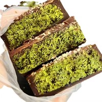Boîte Cadeau de Chocolats de Dubaï Fait Main OEM de Haute Qualité, Saveur Pistache Croquante, Gâteau Mille Feuilles pour Occasions Spéciales