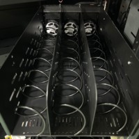 Distributeur automatique mural de cartes avec système de gestion basé sur le cloud et SDK pour cartes à collectionner TCG et anime, personnalisable OEM