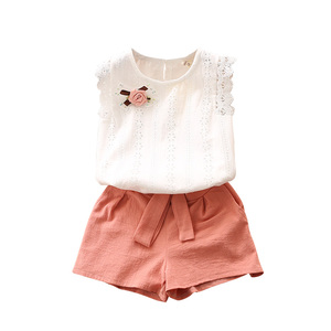 Camiseta con Costuras en Contraste y Pantalones Chino, Ropa Infantil de Algodón al por Mayor, Ropa Infantil de Boutique - Product Image 1