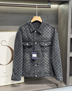 Veste en jean à carreaux de luxe Louis Vuitton Damier Fusion déstructurée pour homme – Pièce déclaration décontractée et habillée - Product Image 1