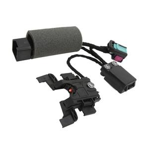 <span class=keywords><strong>Adaptateur</strong></span> Bluetooth 4.0 pour <span class=keywords><strong>autoradio</strong></span> <span class=keywords><strong>Adaptateur</strong></span> d'<span class=keywords><strong>interface</strong></span> musicale AUX Remplacement pour A3 A4 A6 TT R8 - Product Image 1