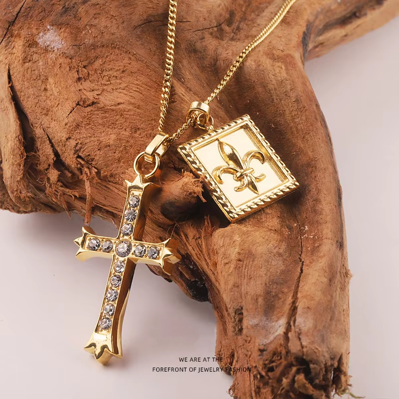 Elegant Butterfly Crystal Pendant Necklace Simple