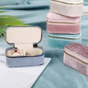 I-0971 Factory Velvet Travel <b>Jewelry</b> <b>Box</b> Organizer Container <b>Jewelry</b> <b>Box</b> for Jewellery Earring Ring <b>Necklace</b> Packing Cases - Product Image 4